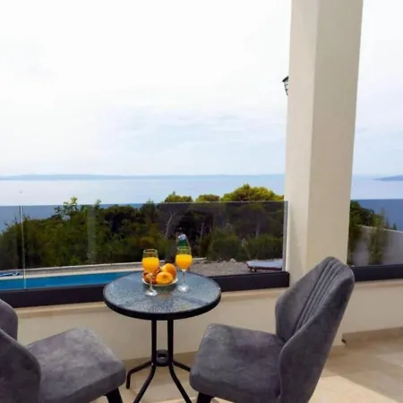 Marko Villa Makarska